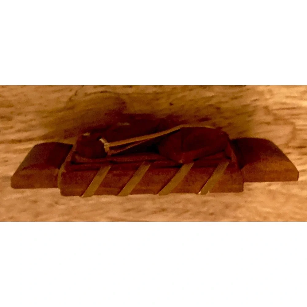 Vintage 1930's Horse Western Equestrian Brooch‎ Pin Hand Carved Wood Leather EUC